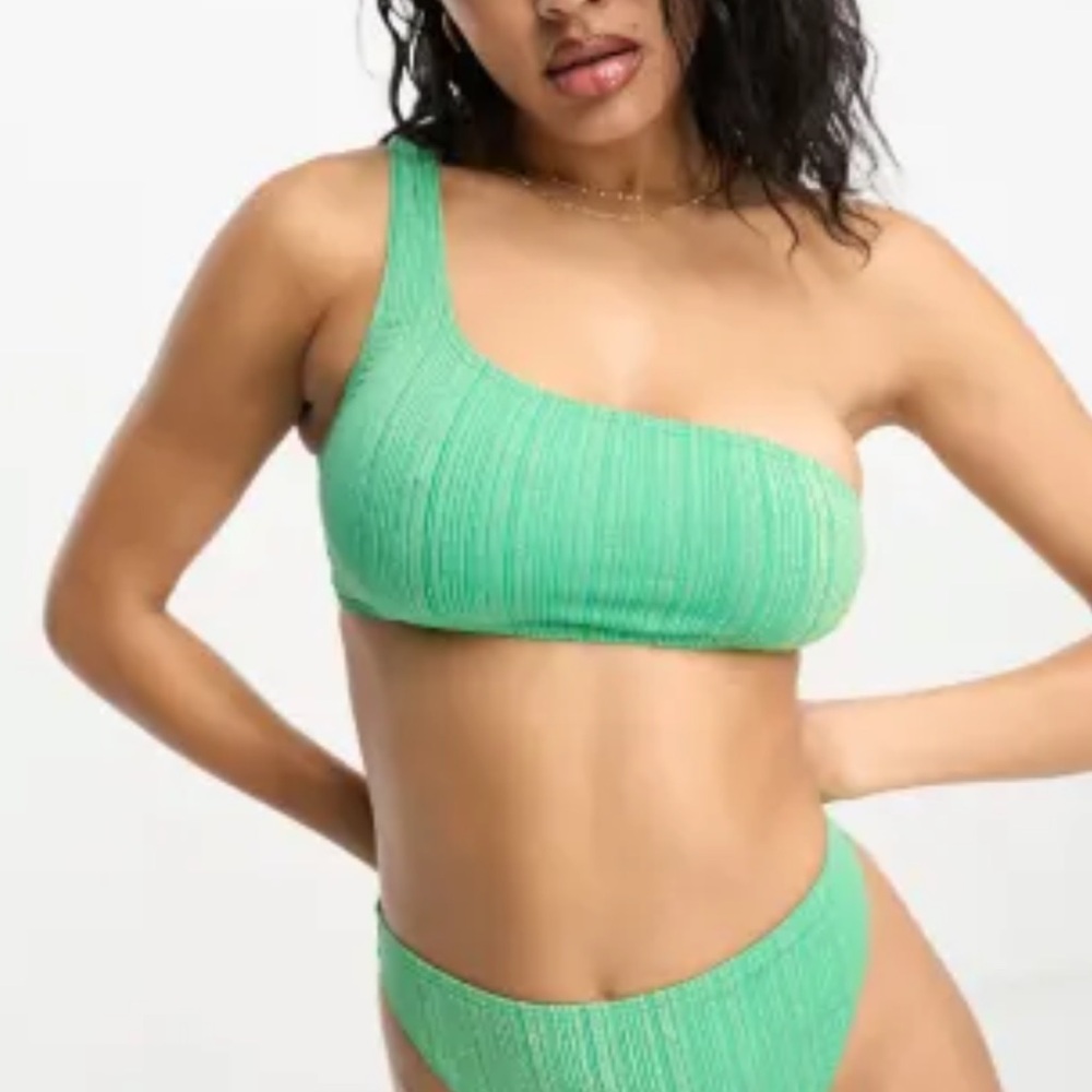 One-Shoulder Green Women's Swim Top and Bikini Bottom Set
